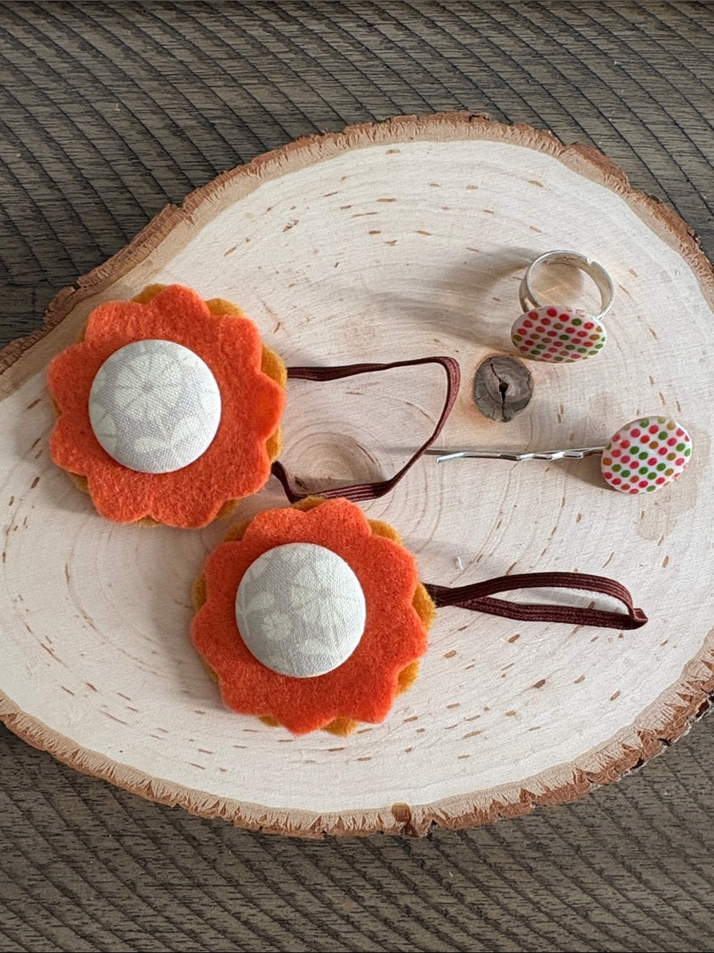 Orange Felt Flower Hair Ties - Unbranded